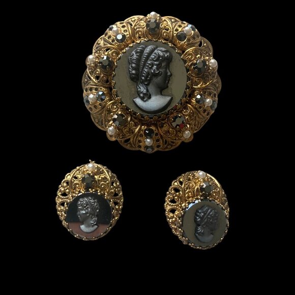 Vintage West Germany Black Cameo Brooch Earrings Set Gold Tone Regency Victorian - Picture 11 of 11
